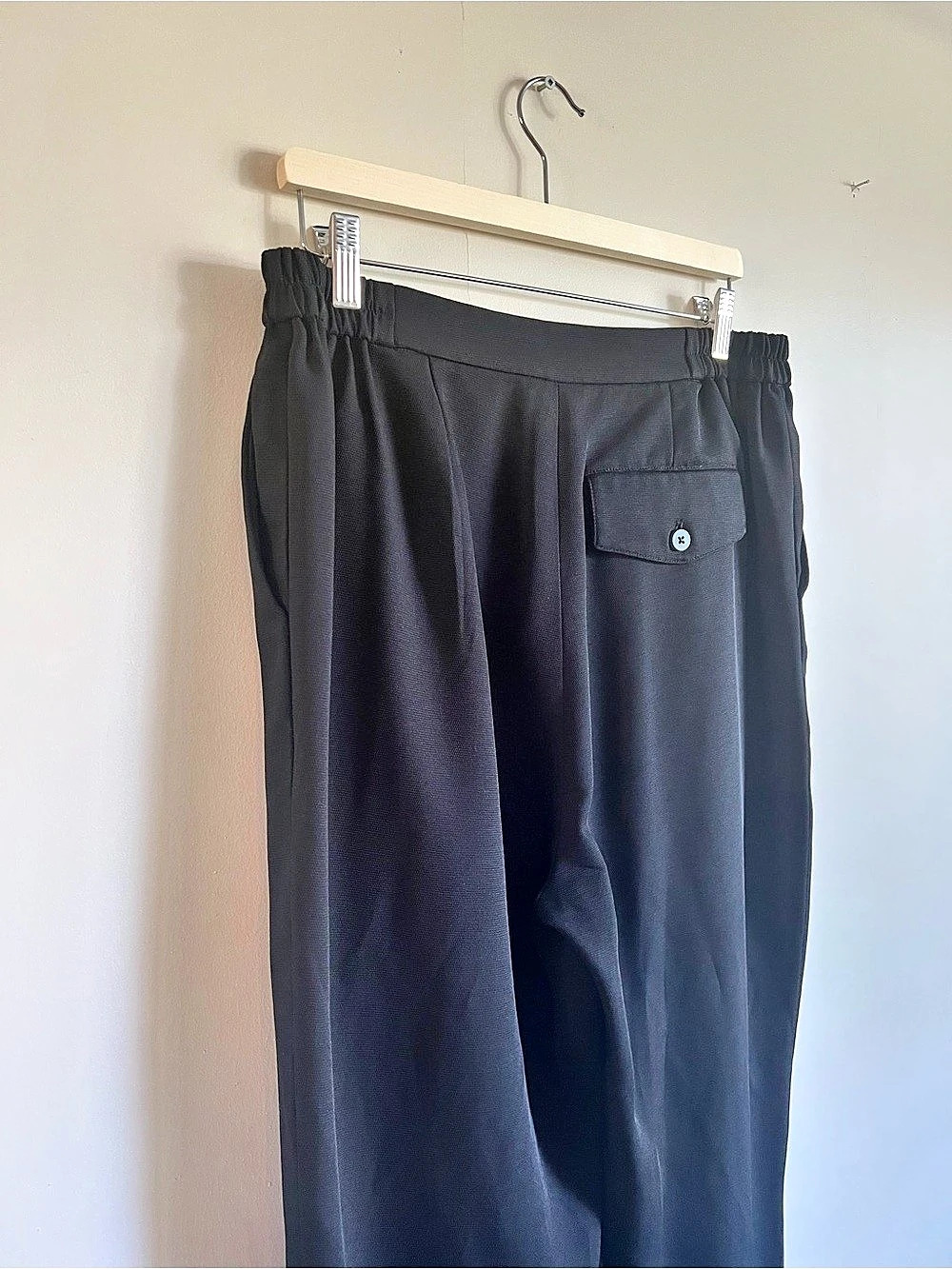 Simons Icône Black Pleated Tapered Trouser Pants XL - Picture 3 of 6